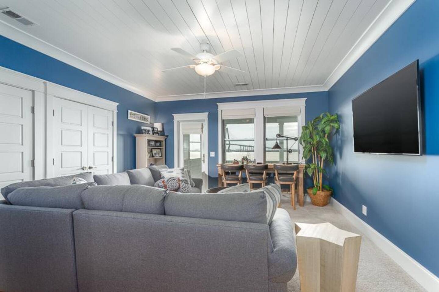 Charleston Home 1006035