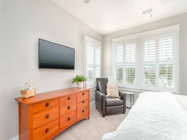 Charleston Home 1006035