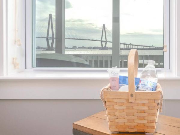 Charleston Home 1006035