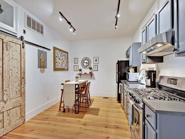 Charleston Home 1006036
