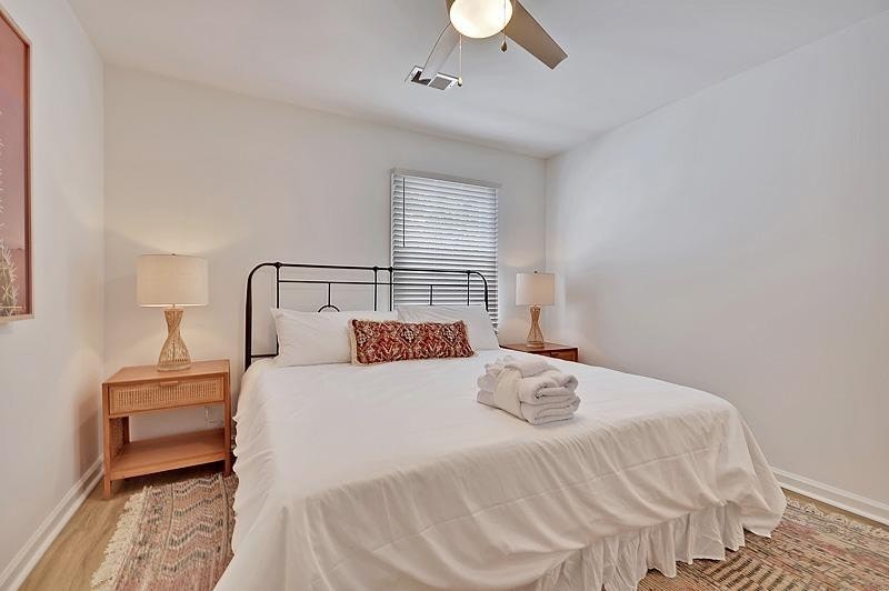Charleston Home 1006040