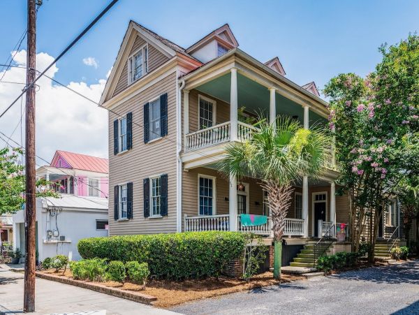 Charleston Home 1006043