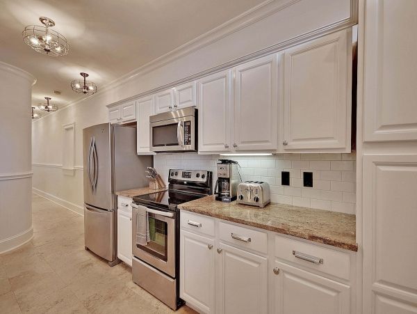 Charleston Home 1006045