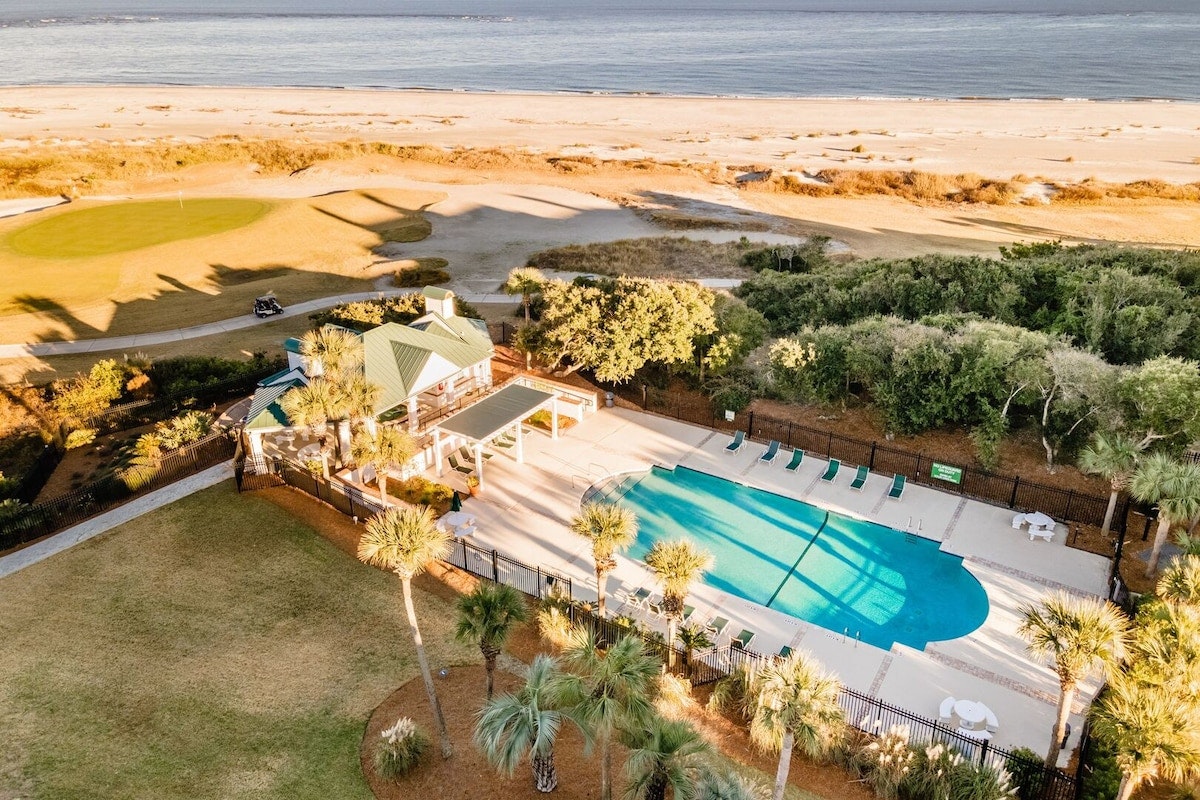 Three Bedroom Home in Isle of Palms with Great Views