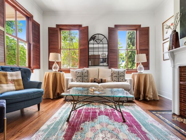 Charleston Home 1006047