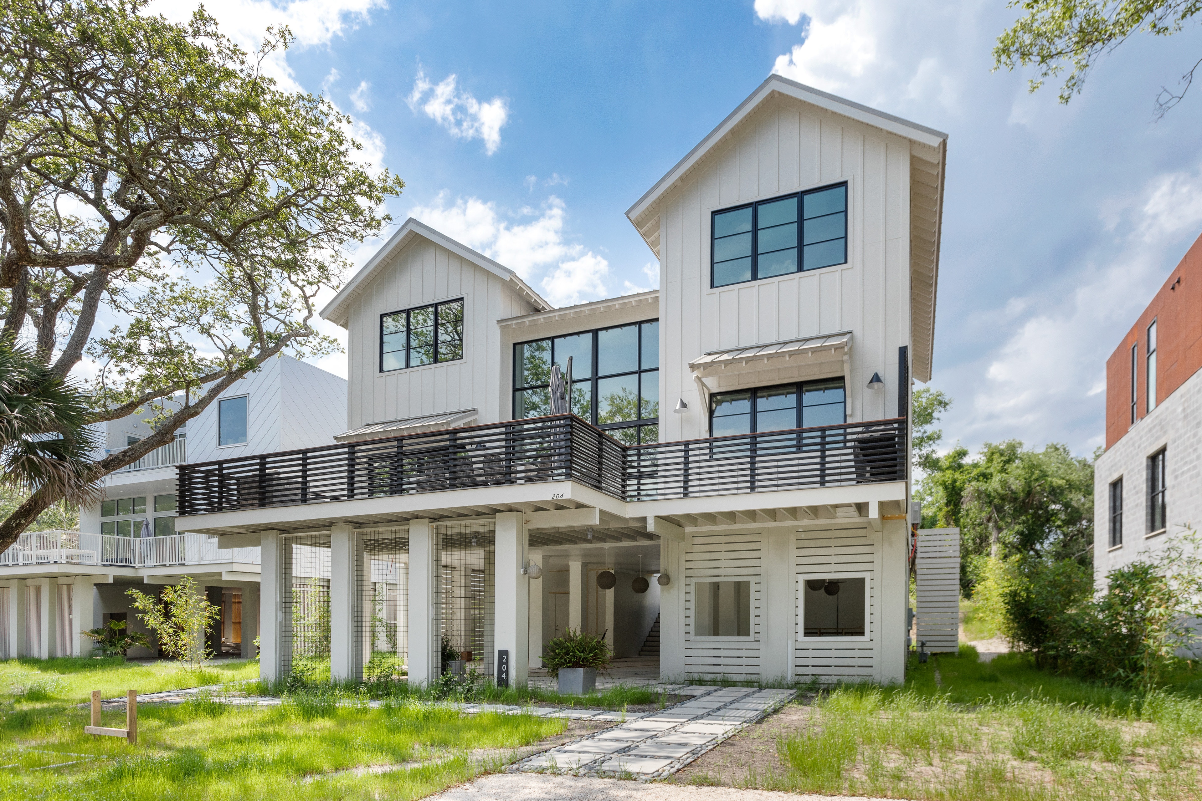 Folly Beach Home 1006048
