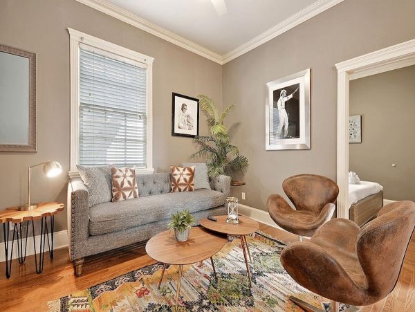 Charleston Home 1006049