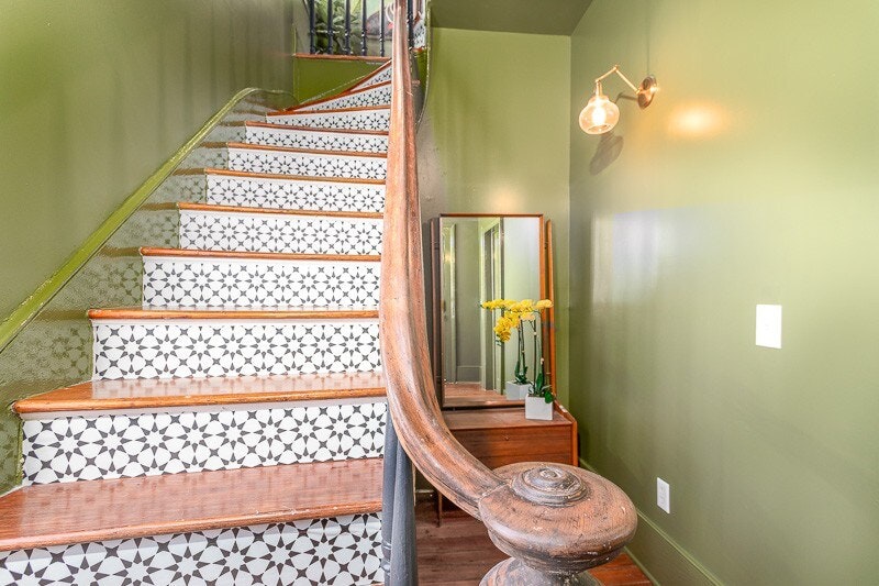 Charleston Home 1006053