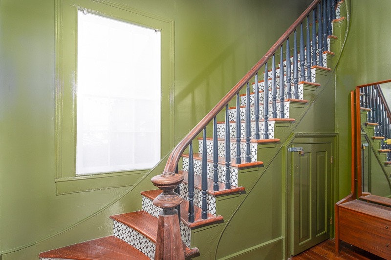 Charleston Home 1006053