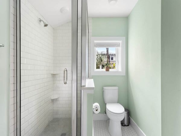 Charleston Home 1006057
