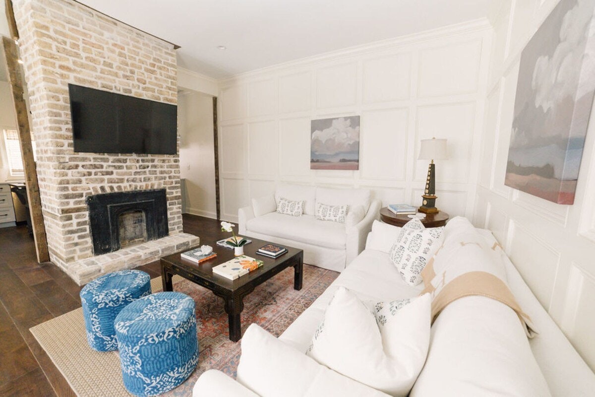 Charleston Home 1006058