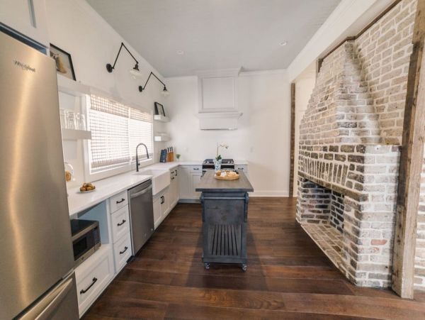 Charleston Home 1006058