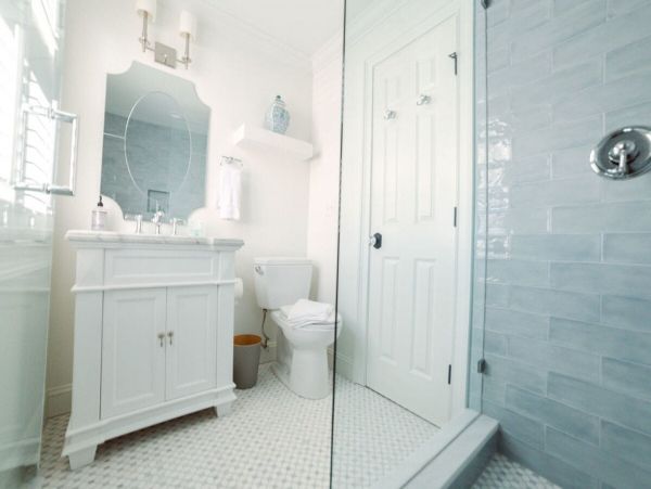 Charleston Home 1006058