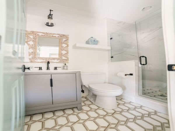 Charleston Home 1006058