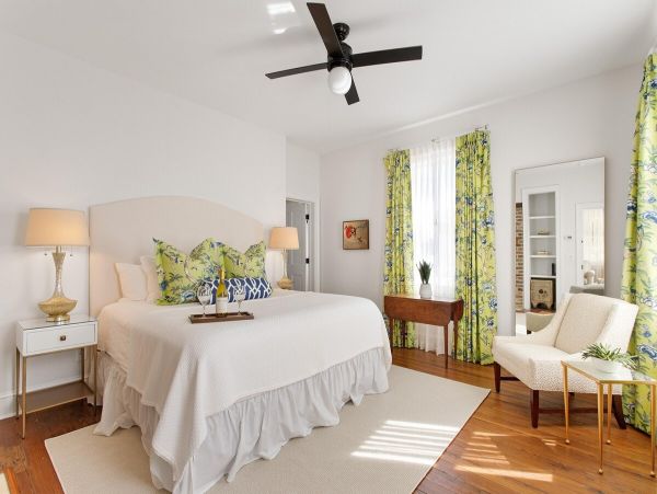 Charleston Home 1006060