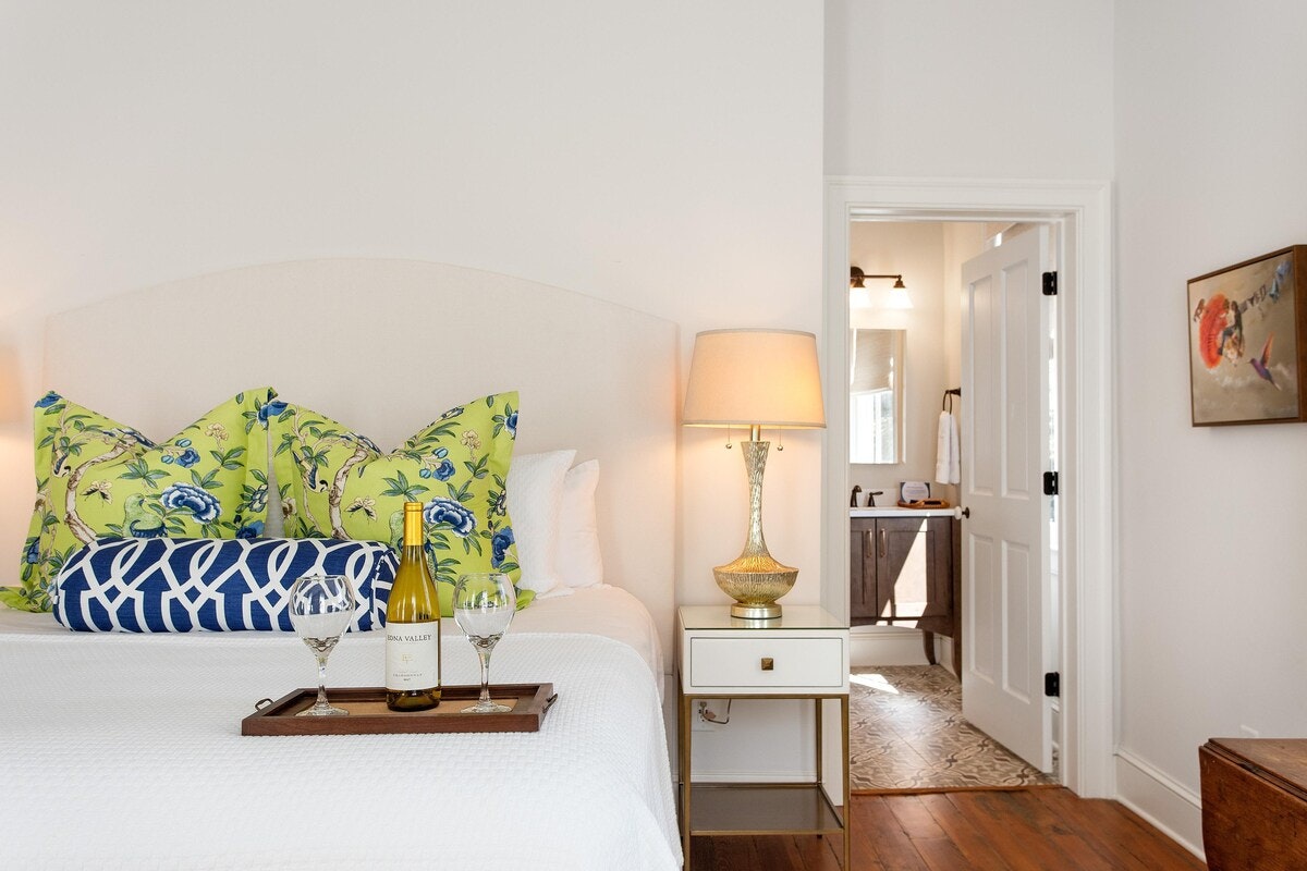 Charleston Home 1006060