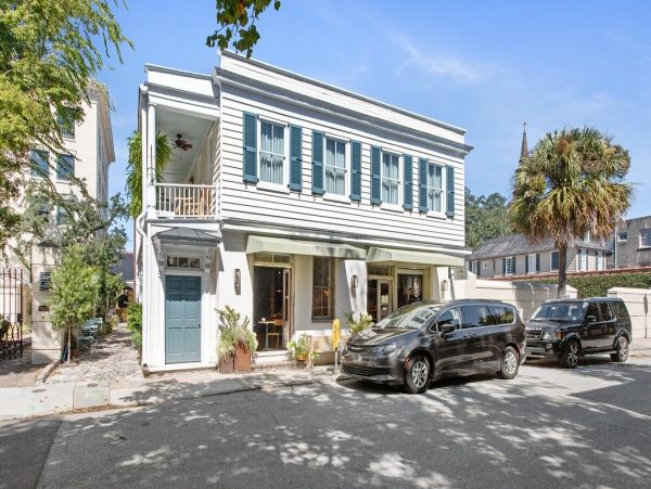 Charleston Home 1006060