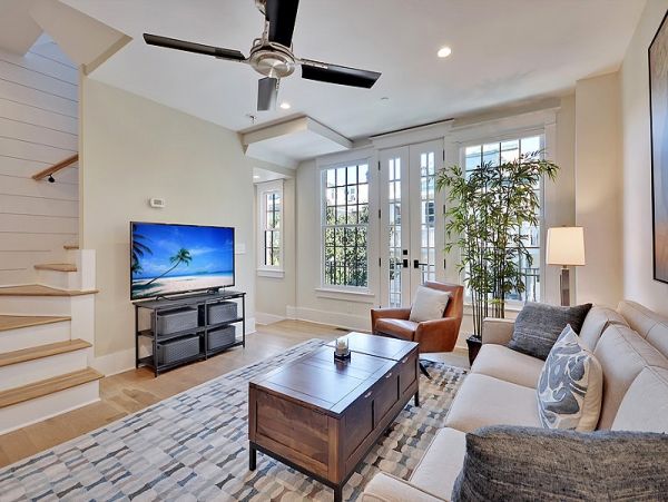 Charleston Home 1006061