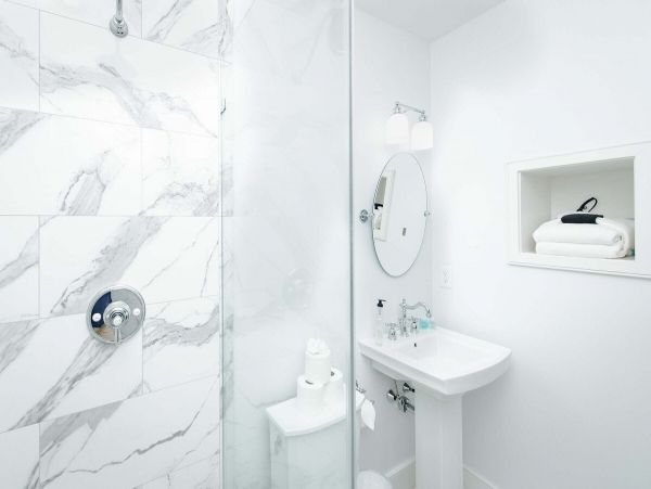 Charleston Elegant Four Bedroom Vacation Rental