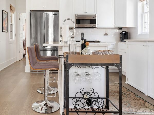 Charleston Home 1006066