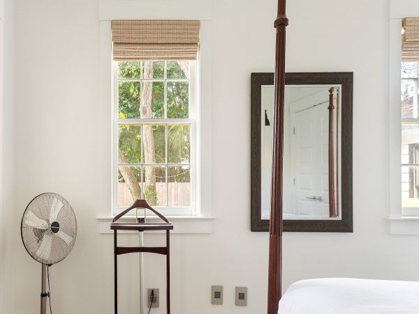 Charleston Home 1006066