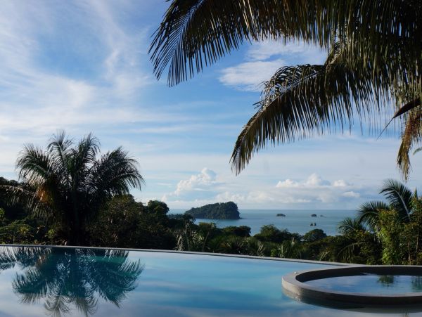 Luxurious Vacation Pool Villa in Costa Rica Sleeps 26 Guests