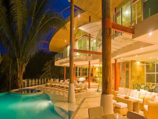 Luxurious Vacation Pool Villa in Costa Rica Sleeps 26 Guests