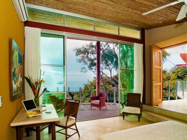Luxurious Vacation Pool Villa in Costa Rica Sleeps 26 Guests