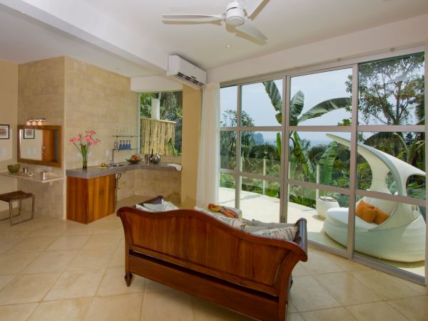 Luxurious Vacation Pool Villa in Costa Rica Sleeps 26 Guests