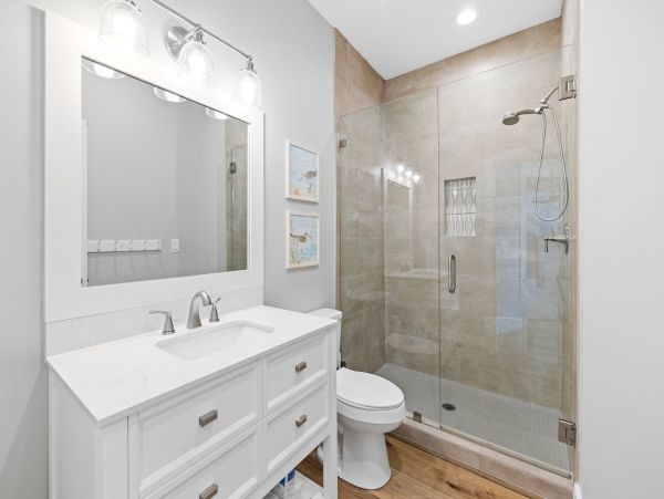 Walk to Beach Destin Vacation Home Nine Bedrooms With Pool