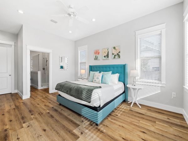 Walk to Beach Destin Vacation Home Nine Bedrooms With Pool