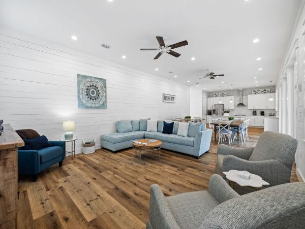 Walk to Beach Destin Vacation Home Nine Bedrooms With Pool