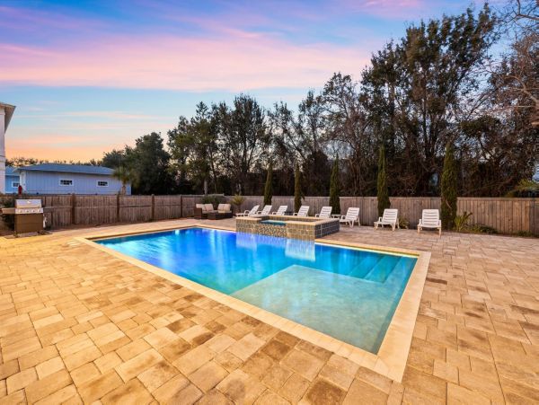 Walk to Beach Destin Vacation Home Nine Bedrooms With Pool