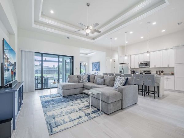 Canal Front Vacation Home in Cape Coral With Pool Sleeps 6