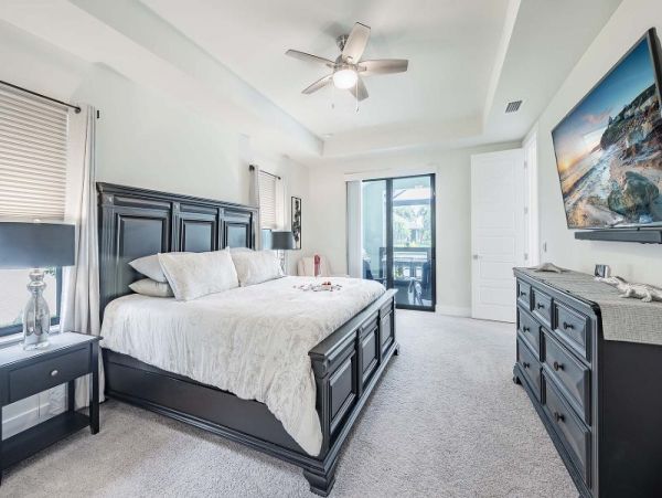 Canal Front Vacation Home in Cape Coral With Pool Sleeps 6