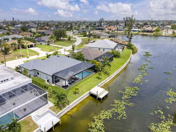 Canal Front Vacation Home in Cape Coral With Pool Sleeps 6