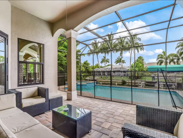 Cape Coral Luxury Villa With Private Pool & Canal Views