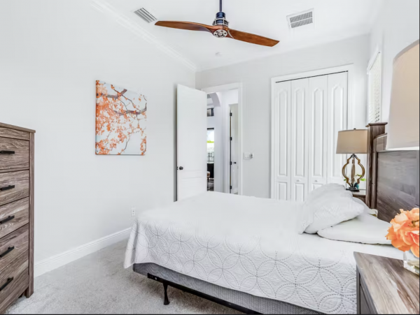 Cape Coral Luxury Villa With Private Pool & Canal Views