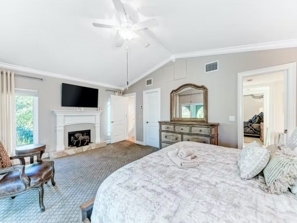 Siesta Key Bay Isles  Luxury Estate with boat dock