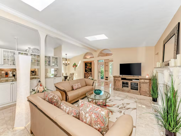Siesta Key Bay Isles  Luxury Estate with boat dock