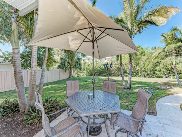Siesta Key Bay Isles  Luxury Estate with boat dock