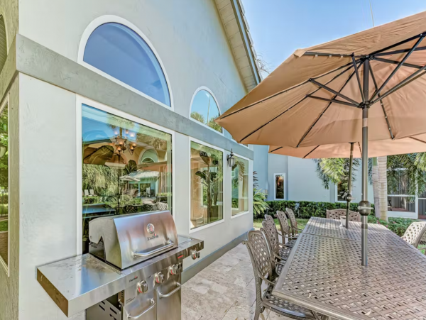 Siesta Key Bay Isles  Luxury Estate with boat dock