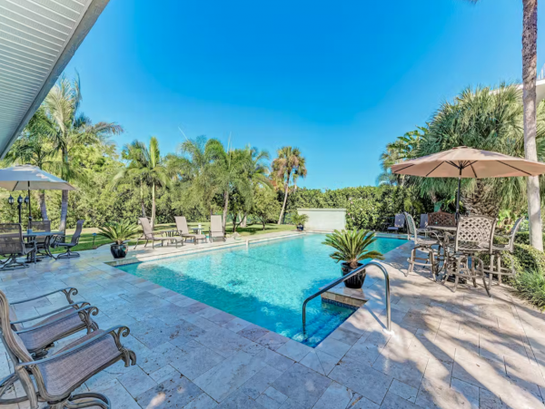 Siesta Key Bay Isles  Luxury Estate with boat dock
