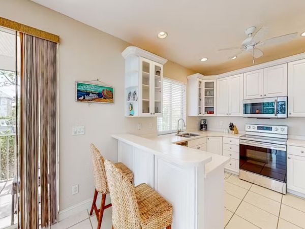 Sanibel Vacation Home Three Bedroom with Pool Canal Views