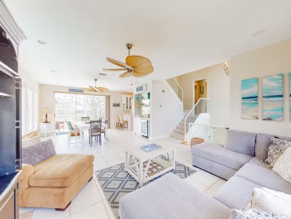 Sanibel Vacation Home Three Bedroom with Pool Canal Views
