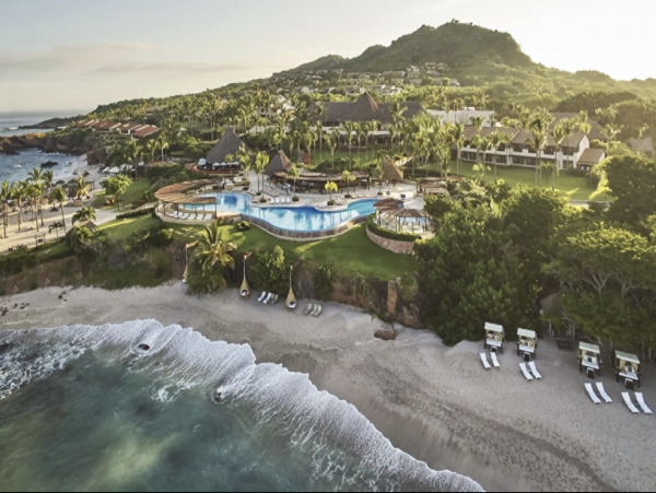 Walk to Beach Vacation Pool Home Five Bedroom in Punta Mita