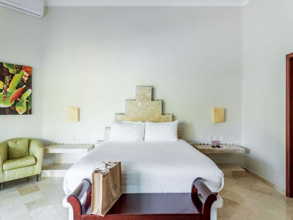 Tropical Oasis: Beachfront Villa in the Heart of Mexico's Caribbean Coast