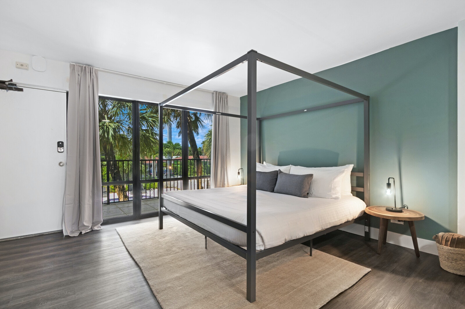 Fort Lauderdale Home 1006333