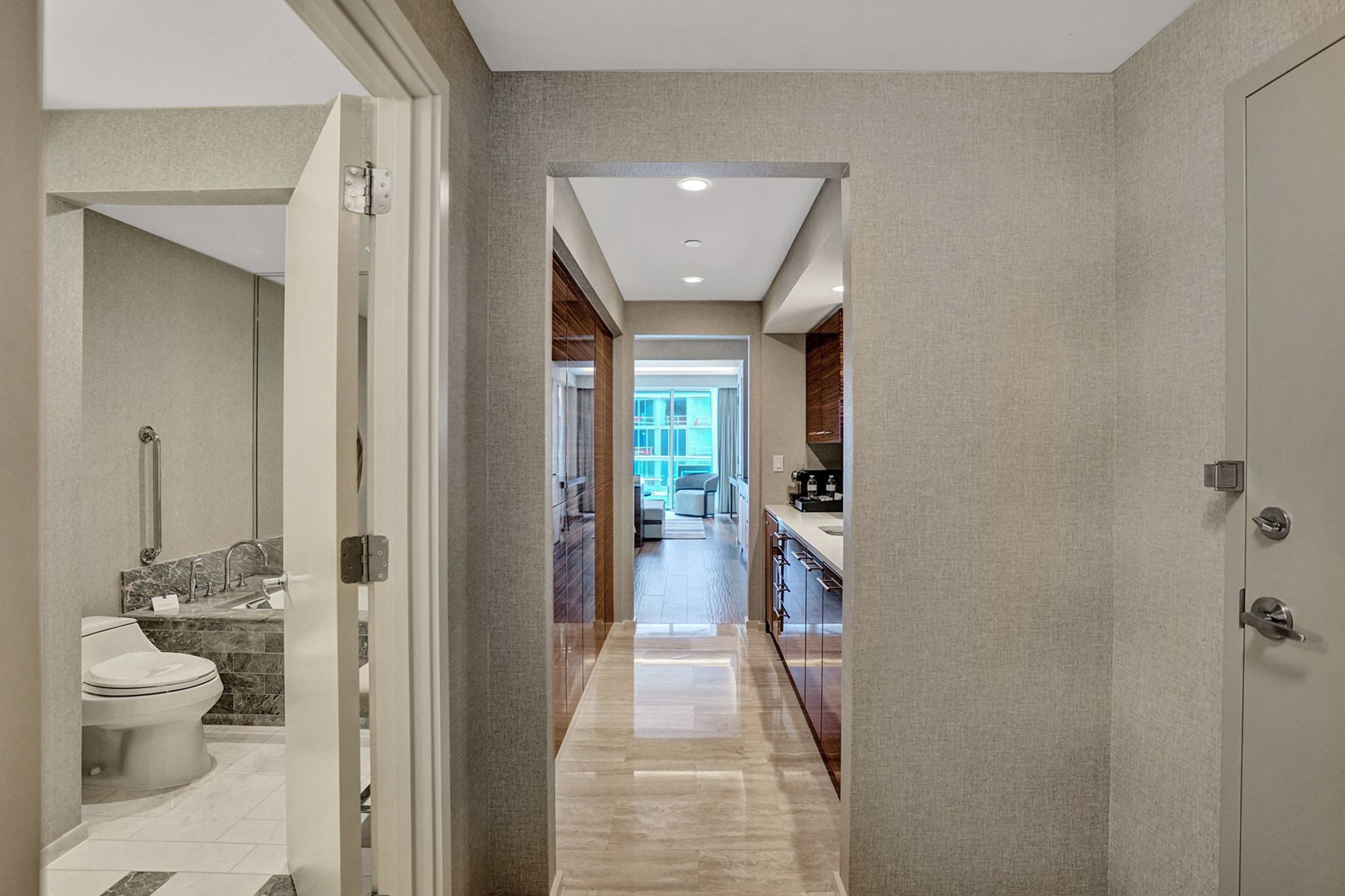 Fort Lauderdale Home 1006334