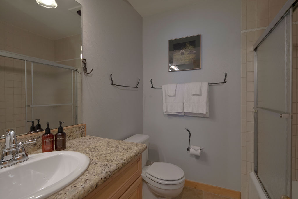 Cozy Jackson Hole Vacation Rental with Fireplace